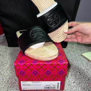 Tory Burch Sandal - Black Benton Open Toe Espadrille Slide Size 8 - Never Worn